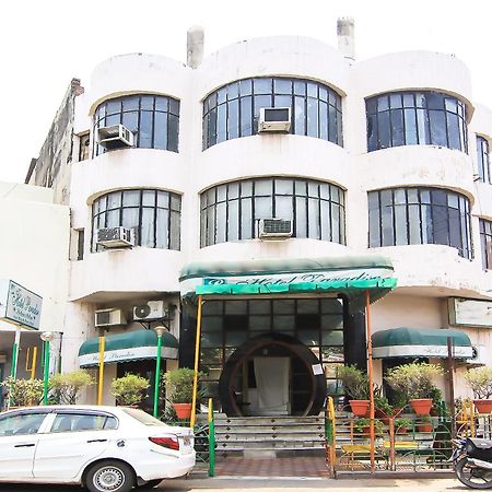 Oyo 2569 Hotel Paradise Kanpur Luaran gambar